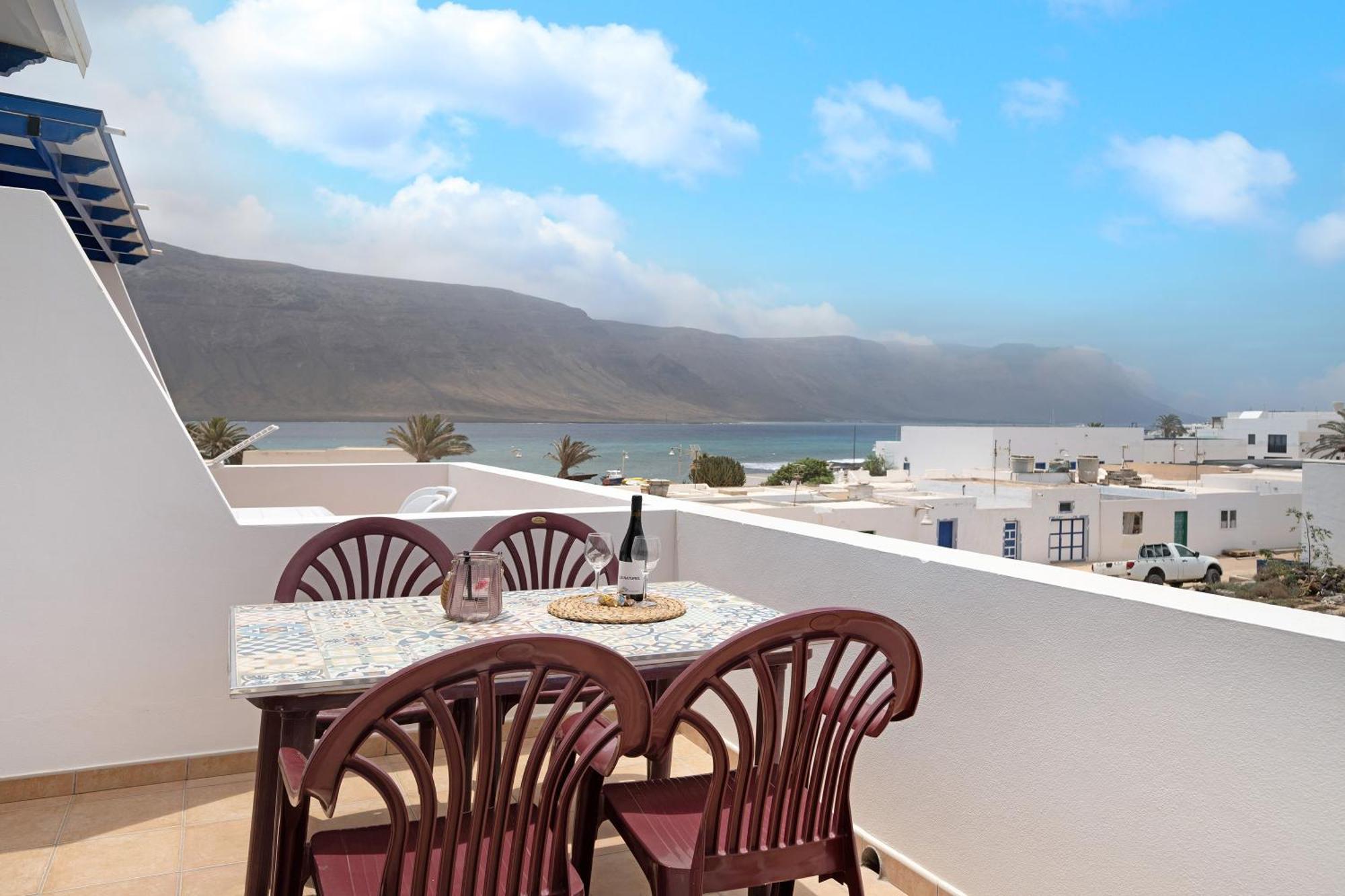 Vista Al Mar, La Graciosa Villa กาเลตา เด เซโบ ภายนอก รูปภาพ